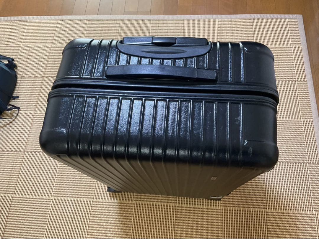 RIMOWA サルサ　キャリーケース 82L ブラック ４輪