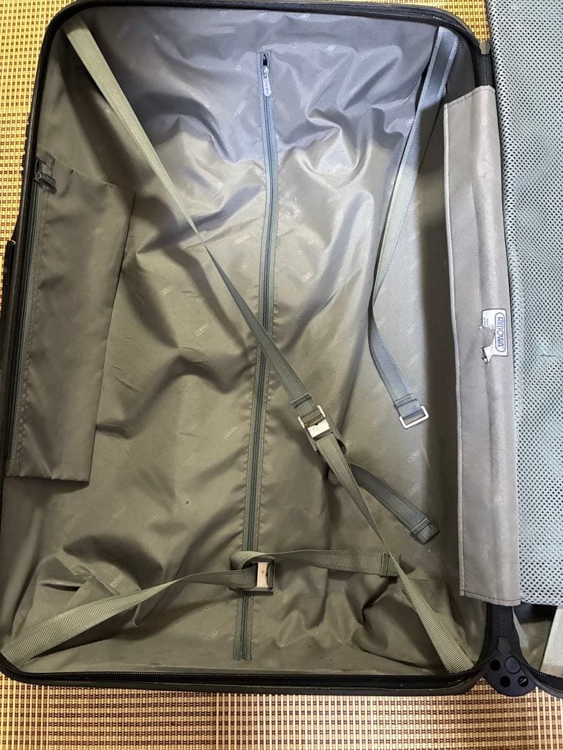 RIMOWA サルサ　キャリーケース 82L ブラック ４輪