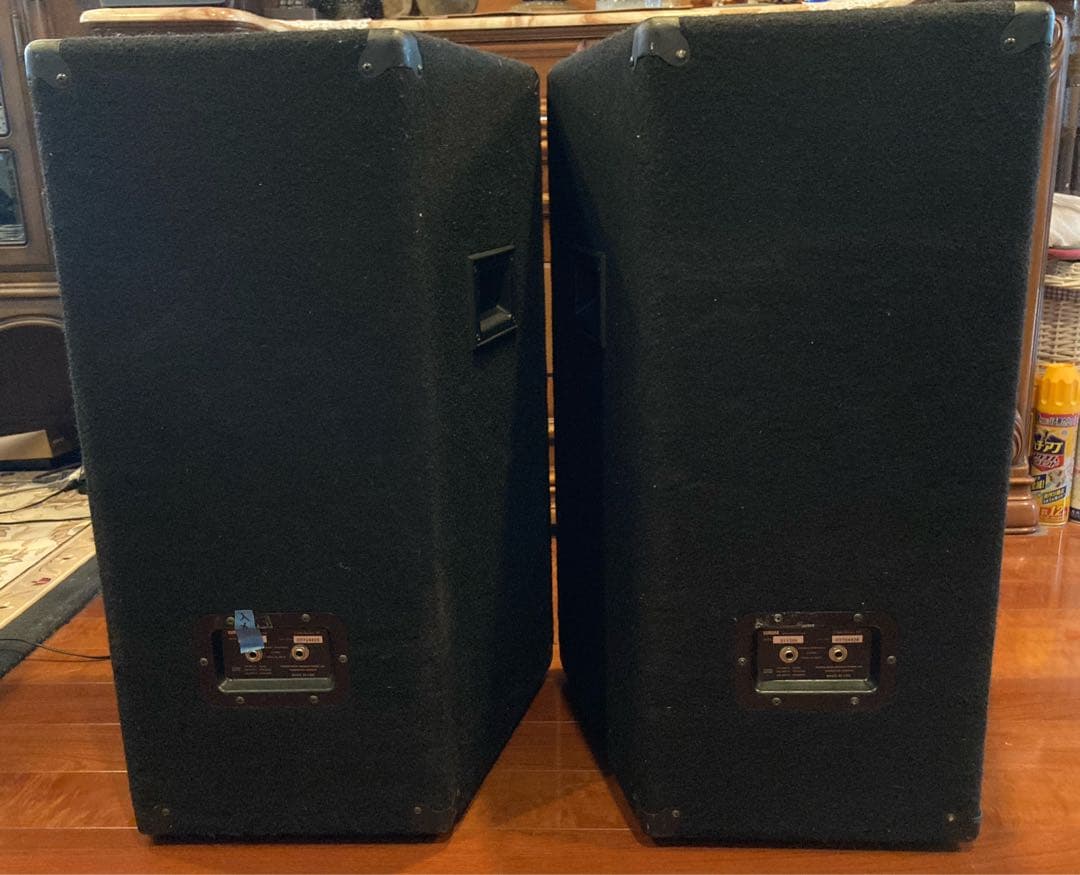 ヤマハスピーカー 2本　スピーカースタンド2本　セット出品　引取り専用