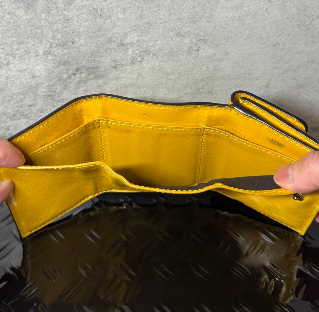 FENDI イエロー 三つ折り財布