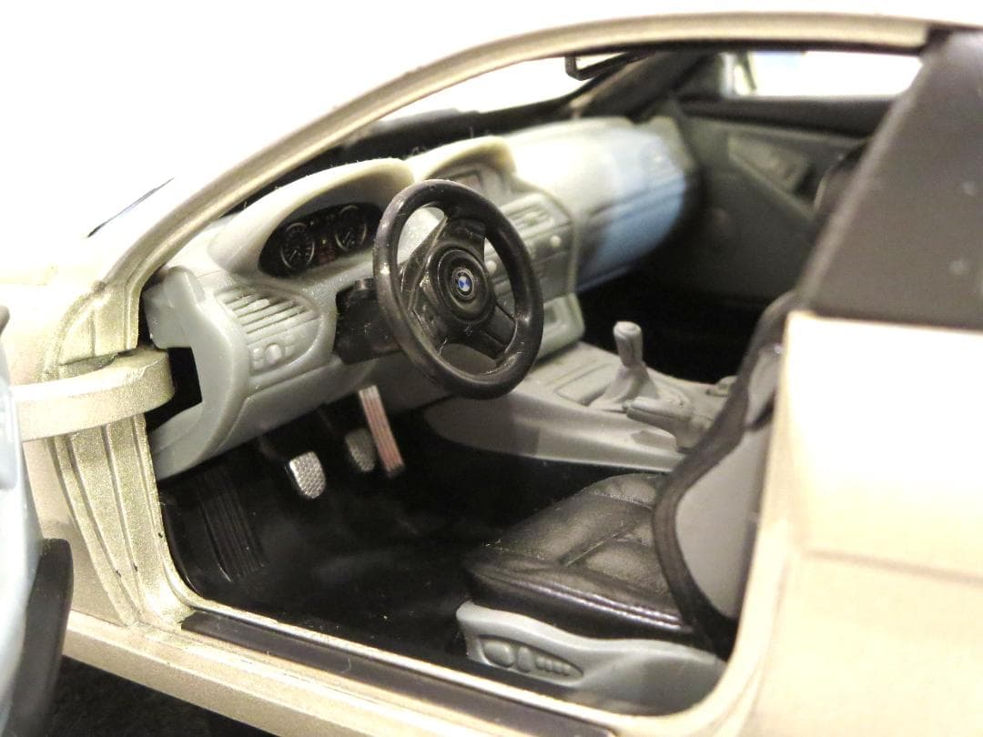 ★★ Hot Wheels ホットウィール BMW 645ci 銀 1/18