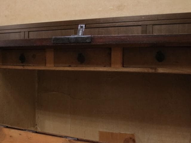 李朝古民具 朝鮮美術 朝鮮古民芸 松無垢材 卍字鉄地金具 時代 バンダジ 半閉櫃