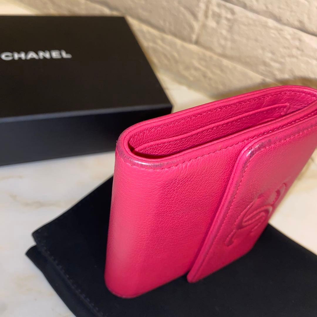 【週末限定値下げ】CHANEL シャネル 二つ折り財布 ピンク