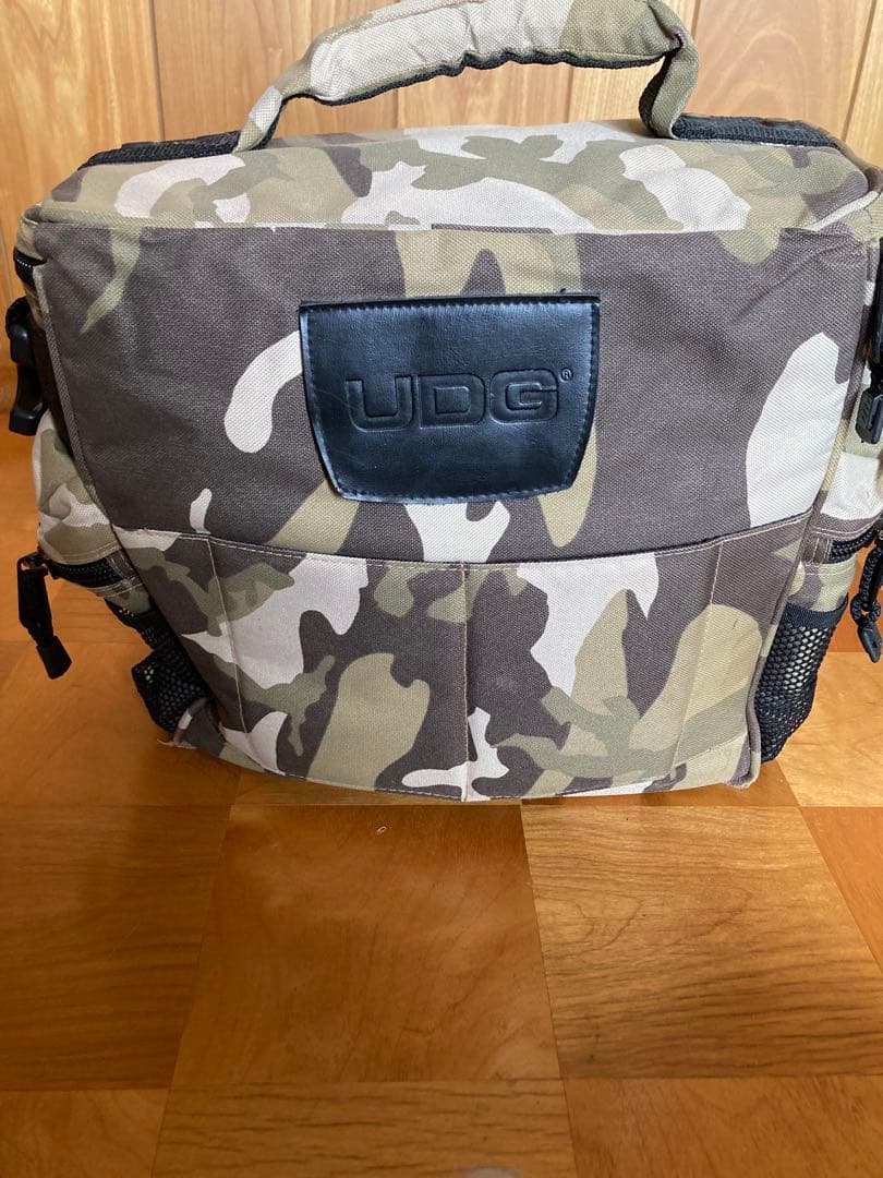 UDG カモフラージュバッグ