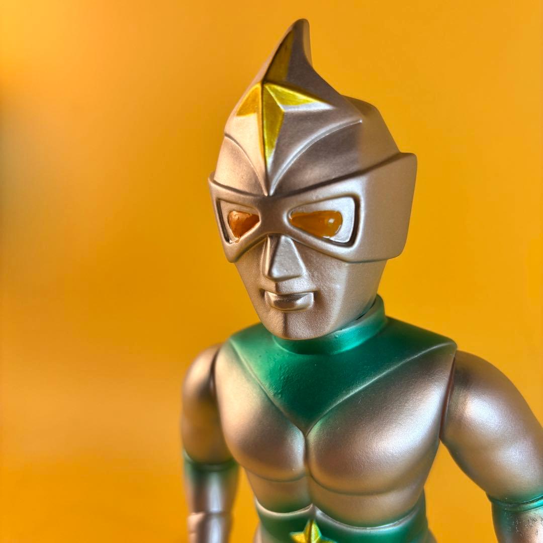 ブルマァク 24 ミラーマン プレミアム ソフビ