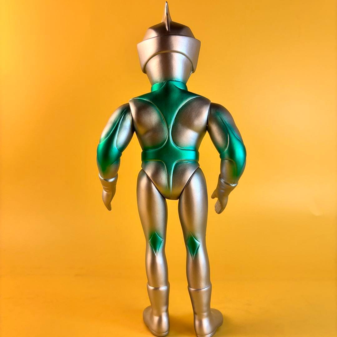 ブルマァク 24 ミラーマン プレミアム ソフビ