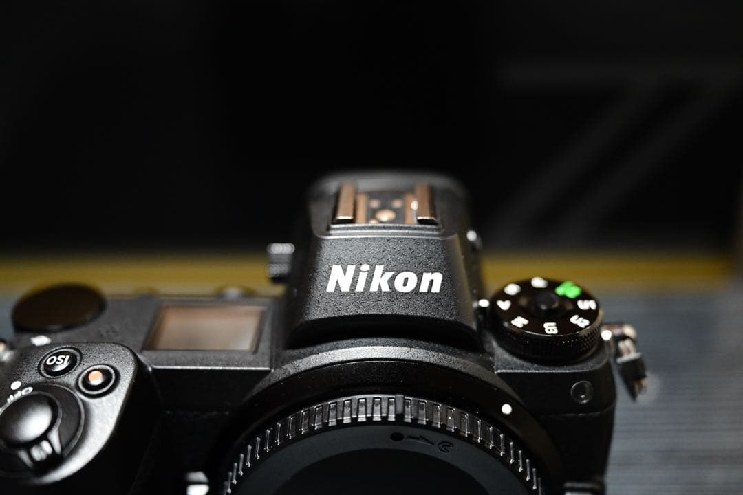 【良品】Nikon Z6 ボディ フルサイズミラーレスカメラ【即納】19067枚