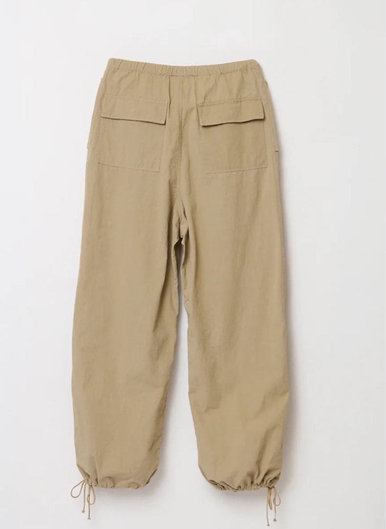 SHISHIKUI パラシュートパンツ　グレージュ