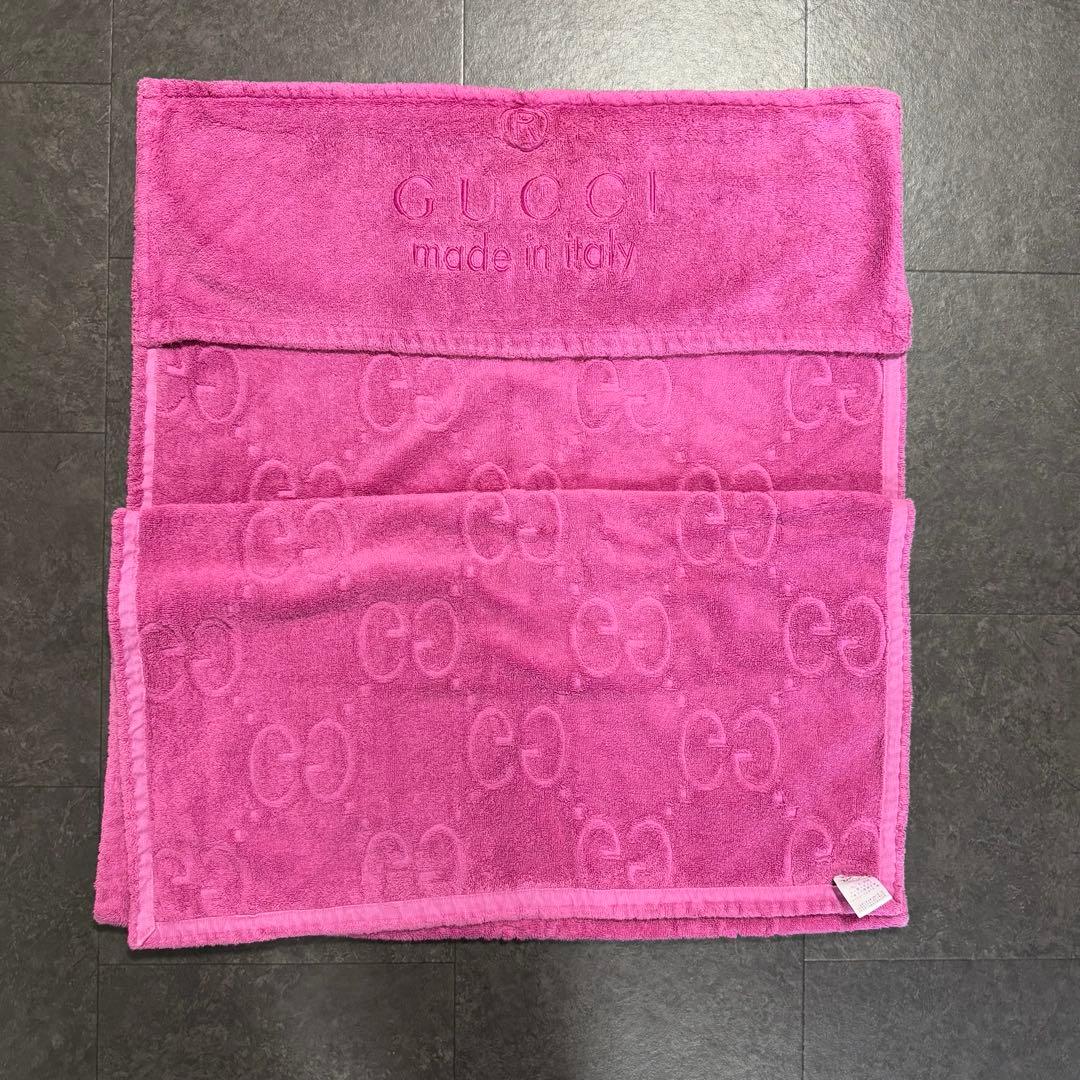 GUCCI タオル ピンク