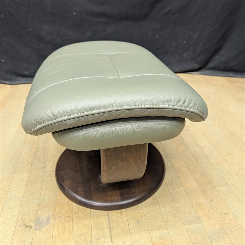 カリモク　本革　オットマン　スツール　腰掛け　ソファ　一人掛け　1P　リビング