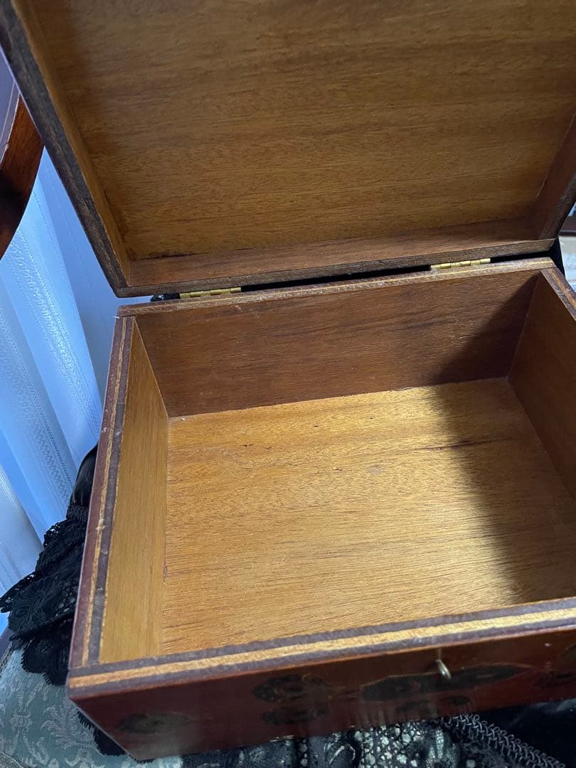 UKフランスの木箱　アンティーク