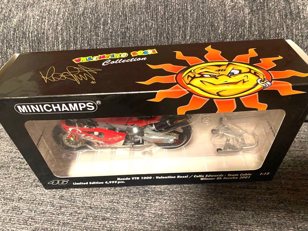 ミニチャンプス 1/12 HONDA VTR 1000 ヴァレンティノロッシ