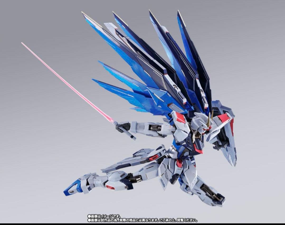 LBUILD フリーダムガンダムCONCEPT2 SPARKLE