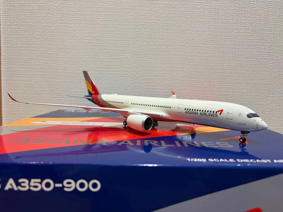 1/200 jcwings A350-900 アシアナ航空　ダイキャスト