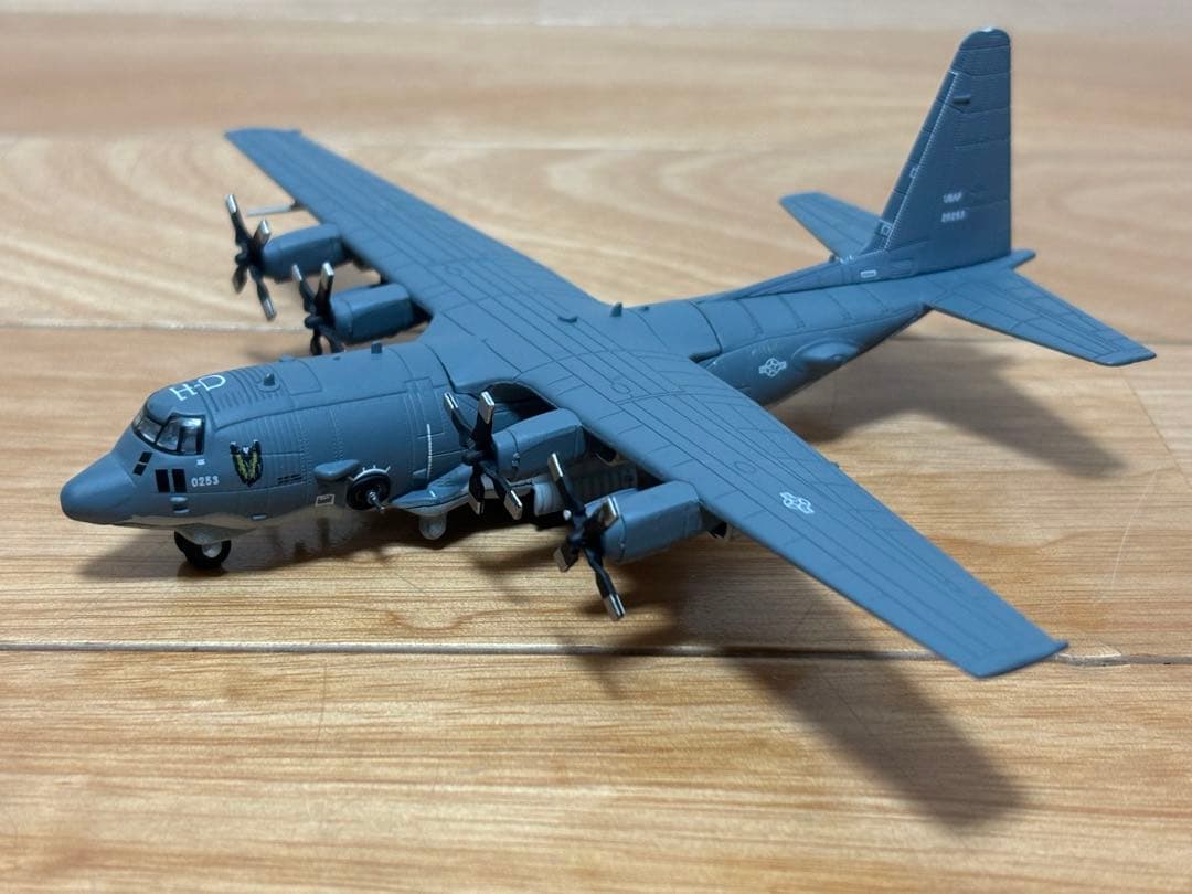 1/200 AC-130U ハーキュリーズ ガンシップ ダイキャスト製 完成品