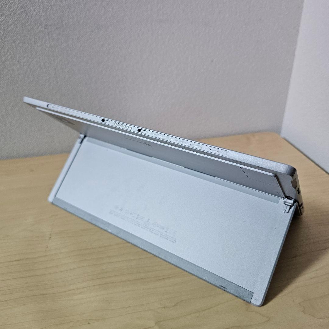 Surface Pro 7＋ プラス／Core i5 11世代／LTE内蔵
