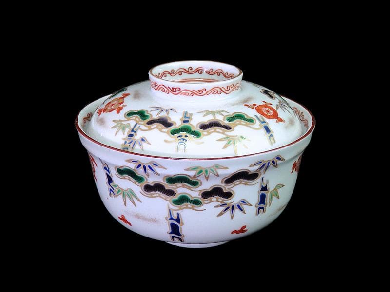 九谷　金襴手　松竹梅の図　大振蓋茶碗　２客　E938AS-CQx