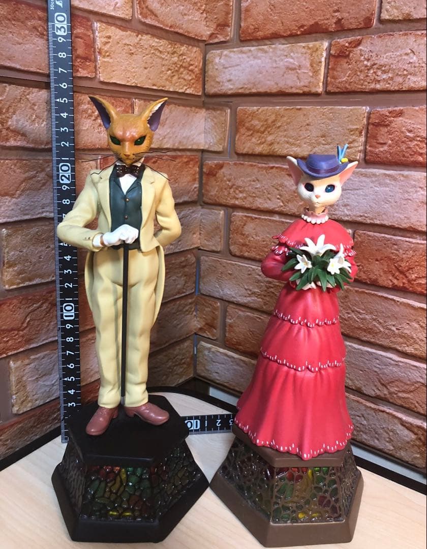 バロンルイーゼオルゴール&地球屋古時計