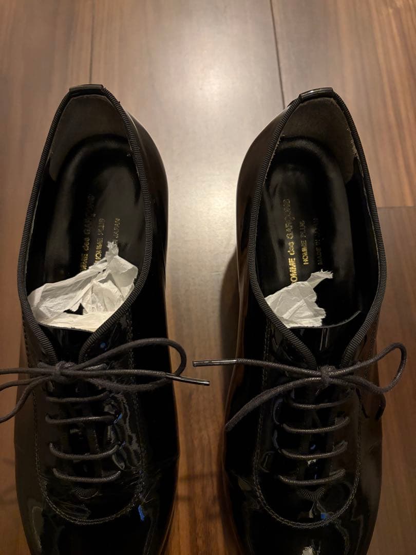 COMME des GARCONS HOMME PLUS エナメルヒールシューズ