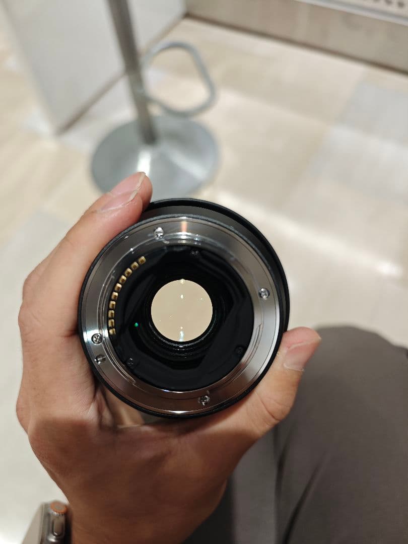 未使用に近い美品　SONY FE85mm F1.8 箱全保証書付 使用10回未満