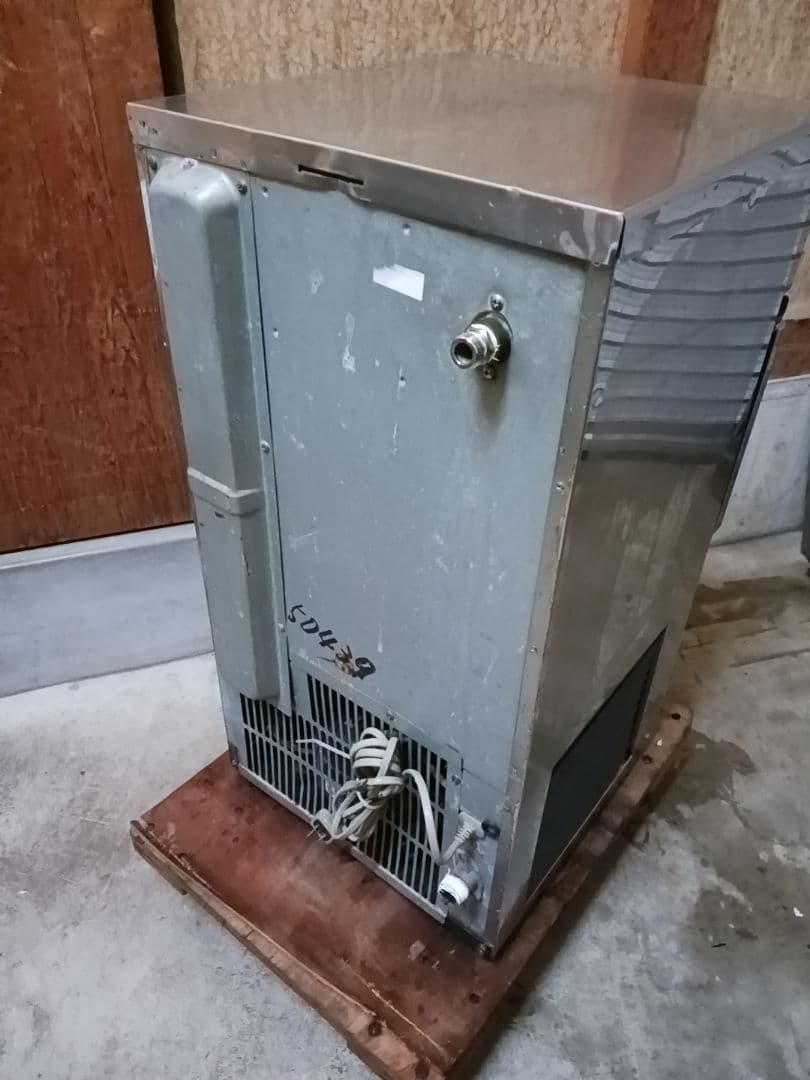 ホシザキ　業務用製氷機　IM-20L
