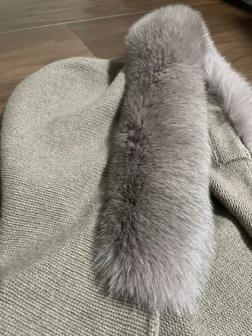 マックスマーラ　フード付きマフラー