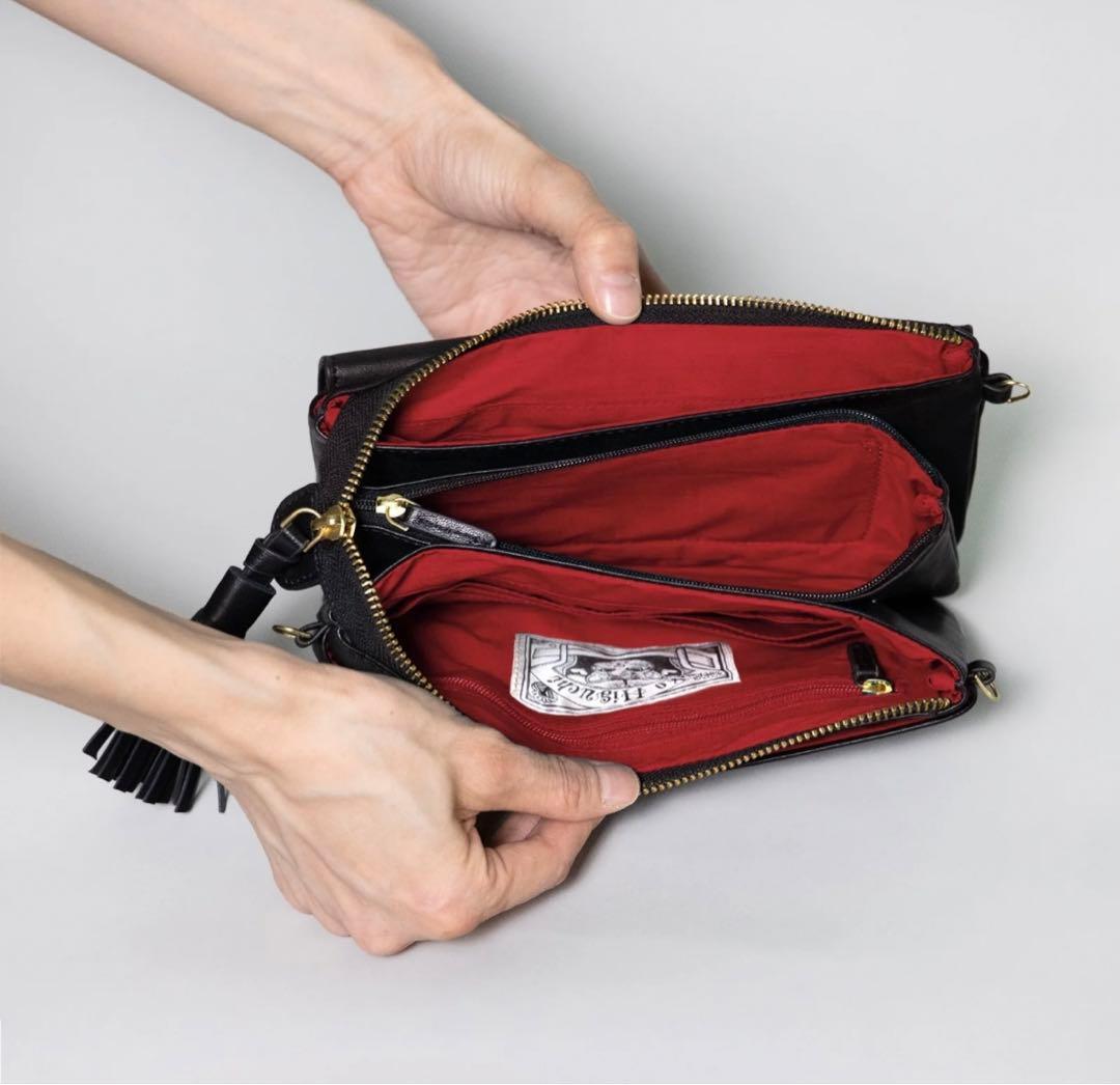 マ*ン様 新品未使用　ボリス雑貨店　ヒグチユウコ　お財布バッグ　GUSTAVE