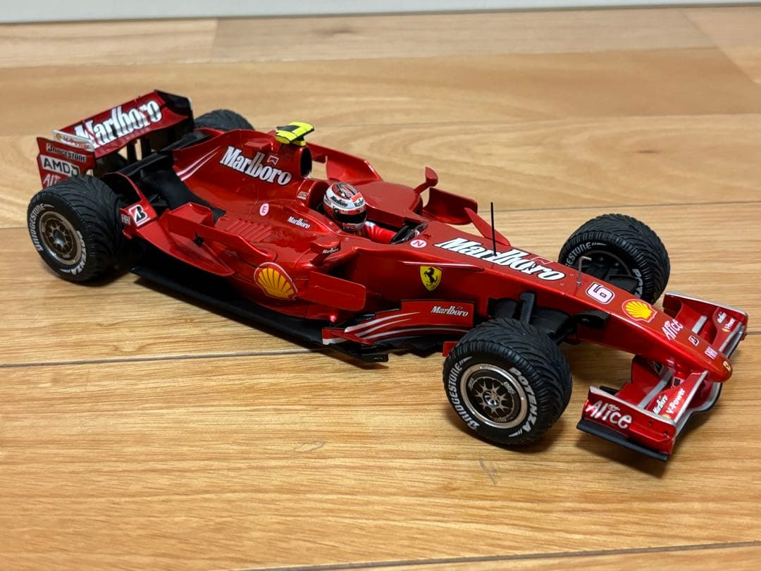マテル 1/18 フェラーリ F1 200勝記念限定モデル F2007 中国GP