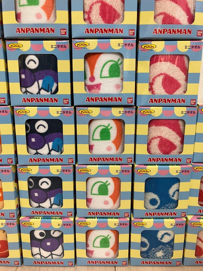 大容量　アンパンマンミニタオル　38個