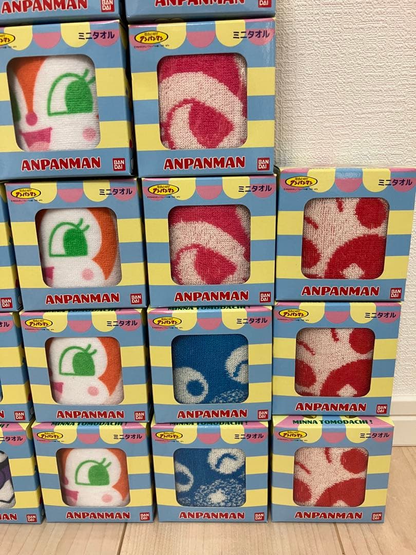 大容量　アンパンマンミニタオル　38個