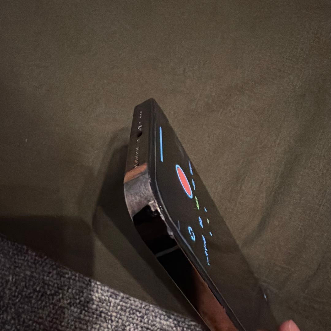 Apple iPhone 12 Pro グラファイト 本体　256GB