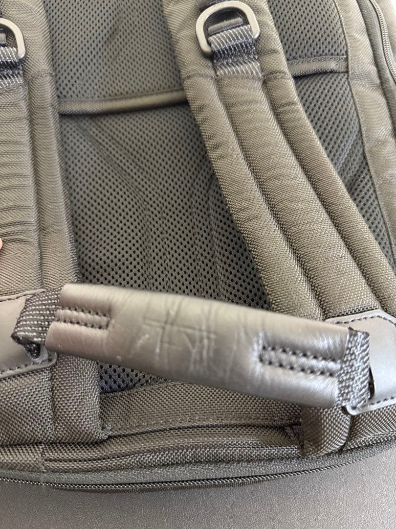 TUMI ALPHA 3 ブラックビジネスリュック