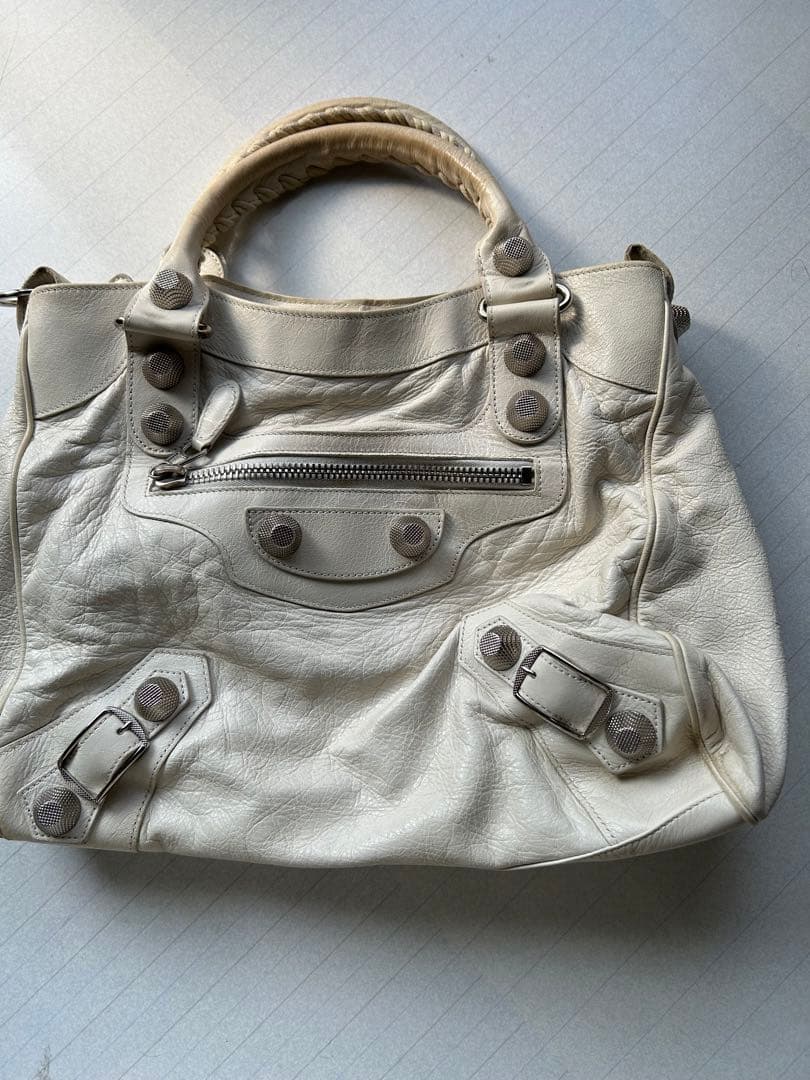 BALENCIAGAバレンシアガホワイトショルダーバッグ