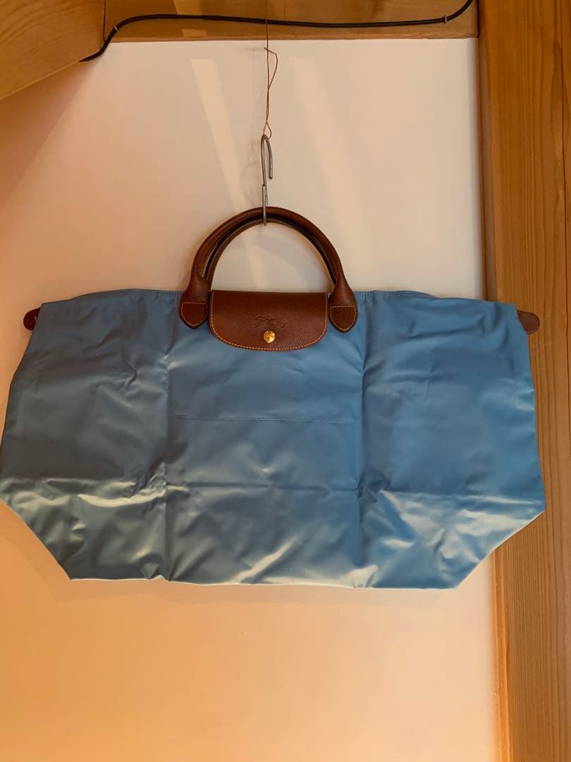 ロンシャン　青いナイロンとレザーのボストンバッグ　大