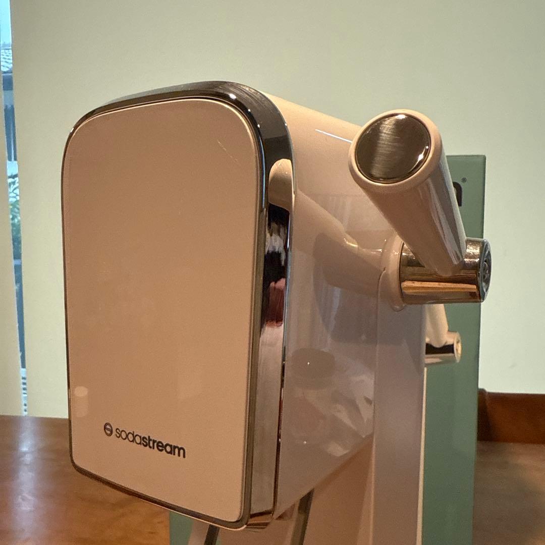 sodastream ART ホワイト 炭酸水メーカー