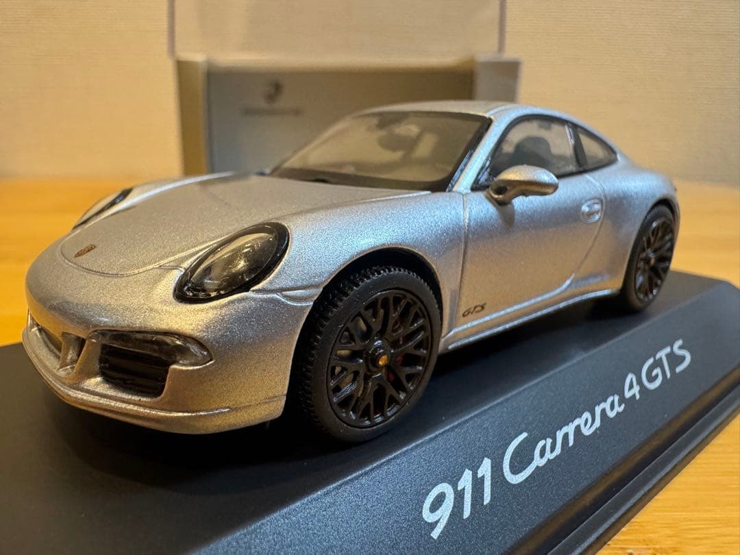 【Schuco】※難あり Porsche 911Carrera 4 GTS