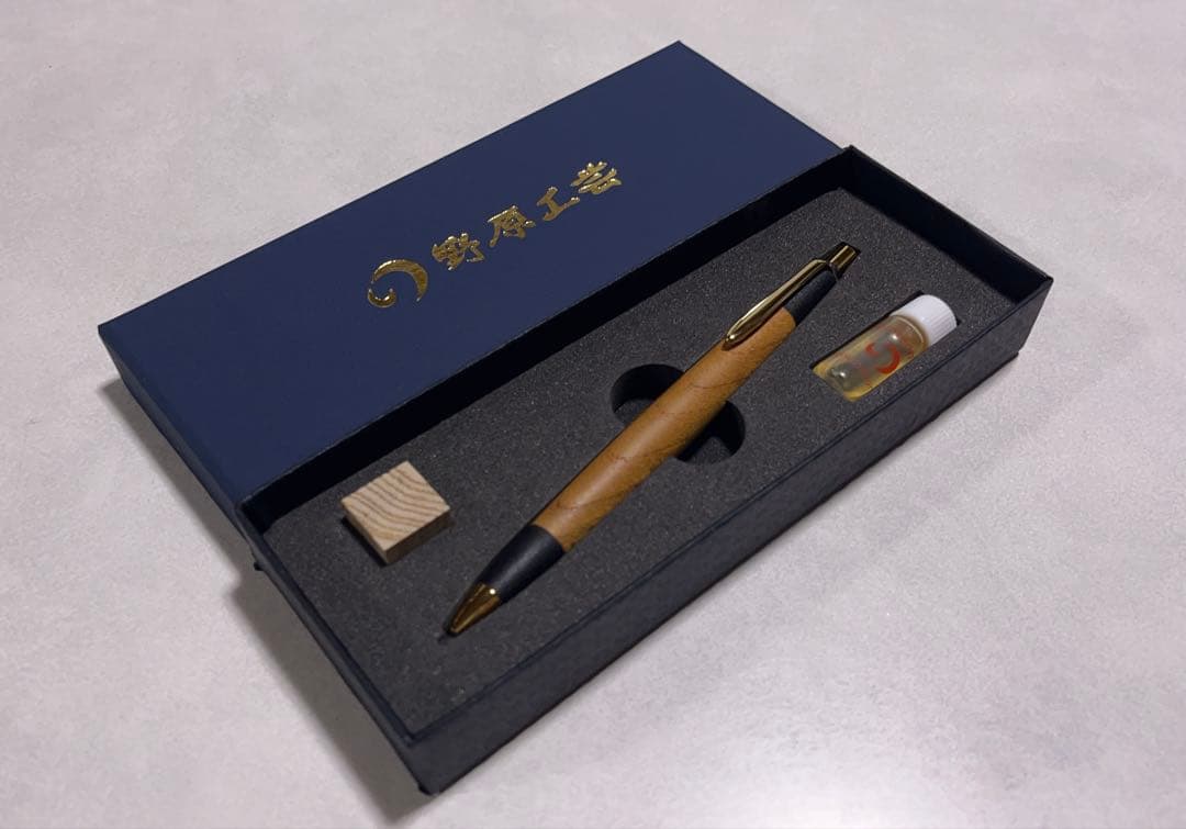 【新品】欅ケヤキの軸シャープペンシル 野原工芸オイル ＆箱＆木ブロックつきMP