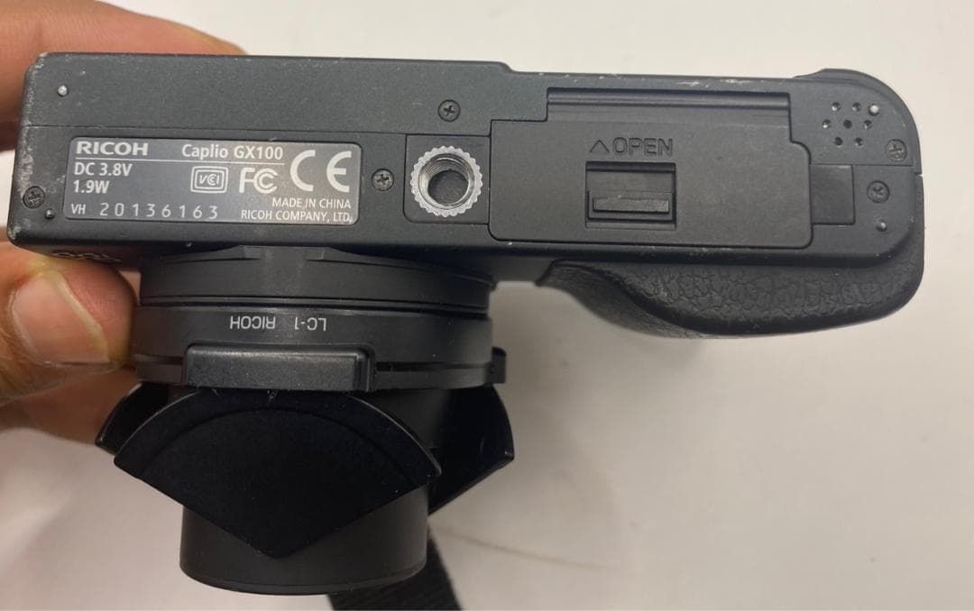 【RICOH】Caplio GX100 with VF-1