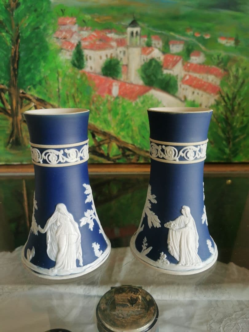 アンティーク英国 アダムスジャスパー カメオ技法 古ラッパ供物の女性像ペアベース