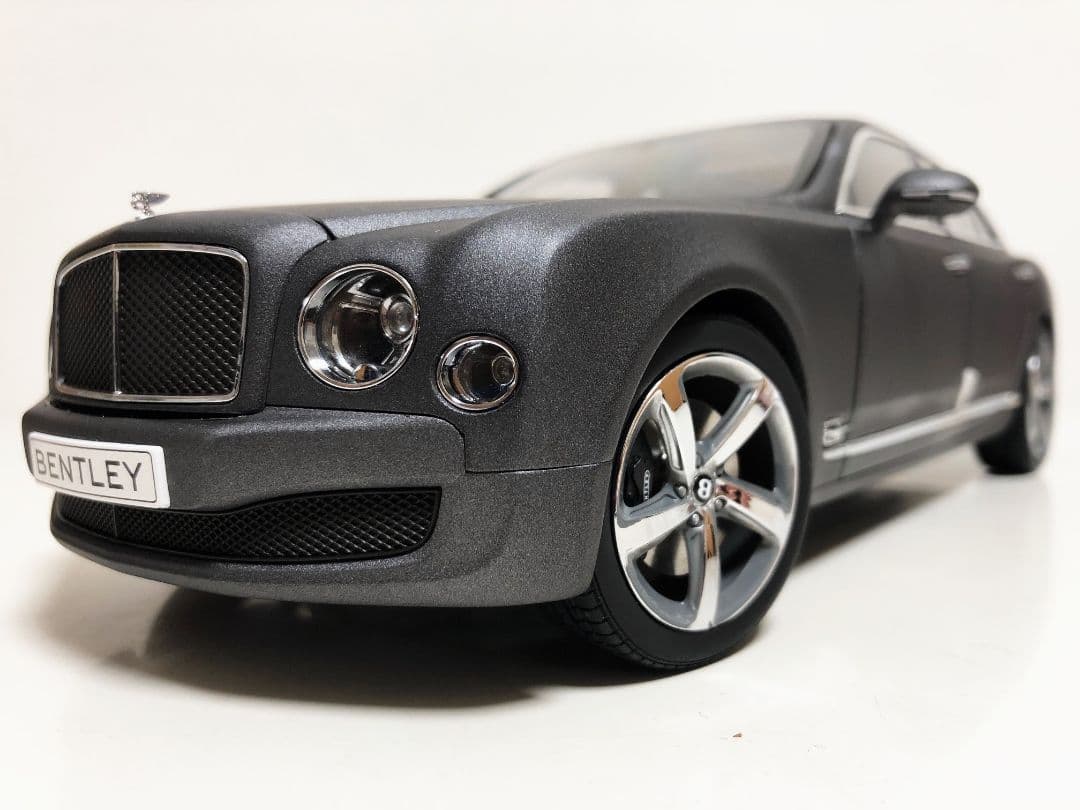 京商/'15 Bentleyベントレー Mulsanneミュルザンヌ 1/18