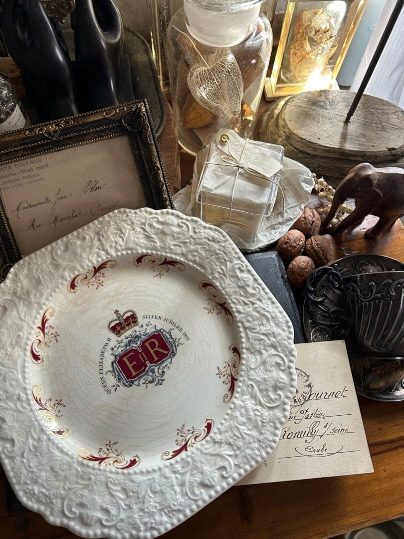 英国王室 エリザベス女王 コロネーション デコラティブ プレート　アンティーク