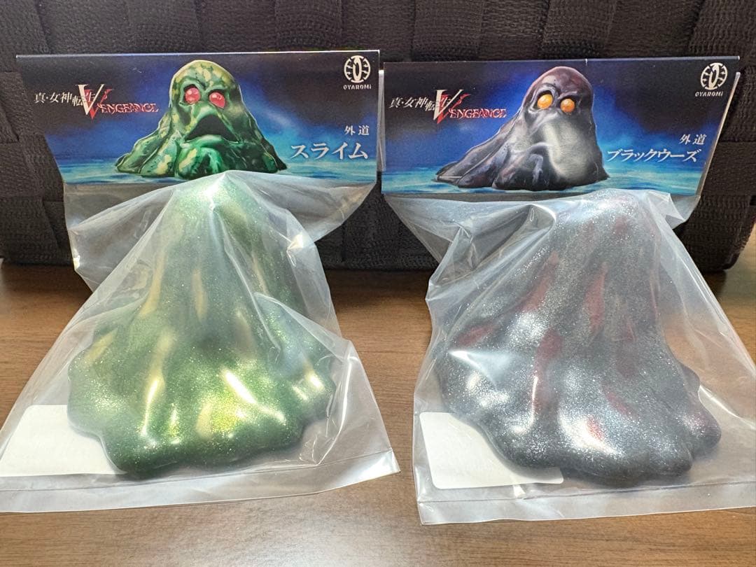 2点セット GYAROMI 真・女神転生 外道スライム ブラック　グリーン