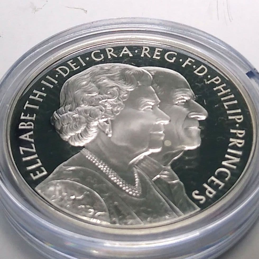 2007 ダイヤモンドウエディング 5ポンド プルーフ銀貨 ③