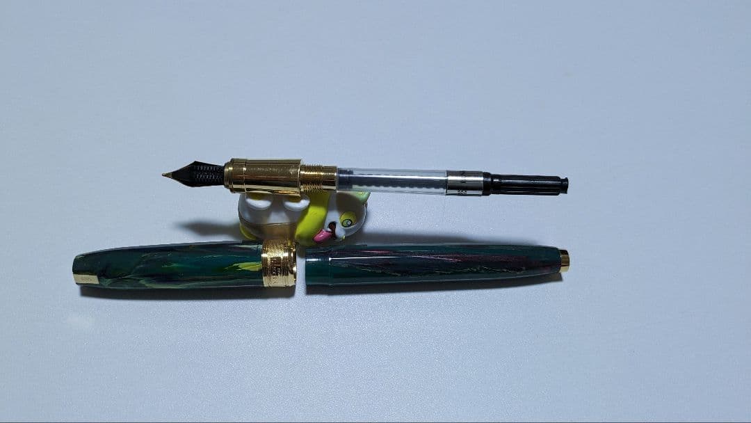 ビスコンティ ヴァン・ゴッホ コレクション 小説を読む人 万年筆 太字