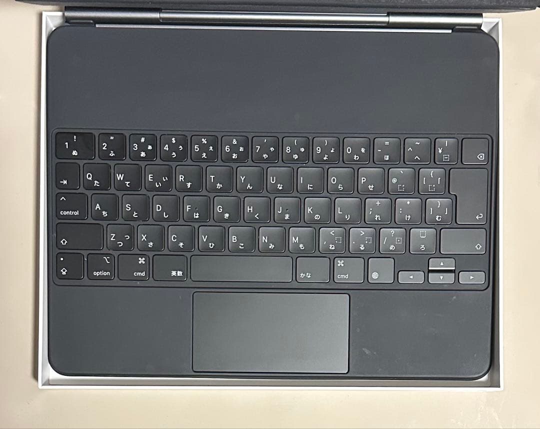 Magic Keyboard 12.9 iPad Pro & 13インチ Air