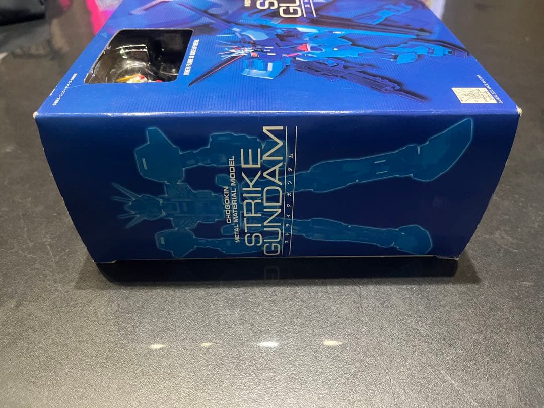 【未開封】超合金　メタルマテリアルモデル　ストライクガンダム　セット