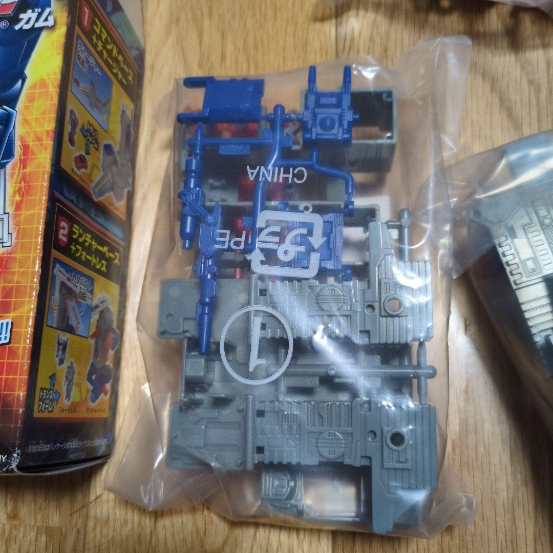 DX トランスフォーマーガム　フォートレスマキシマス 3体セット