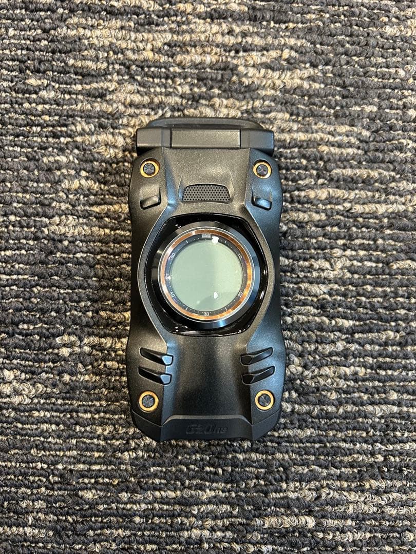 Gz One TYPE-XX 折りたたみ式携帯電話 本体