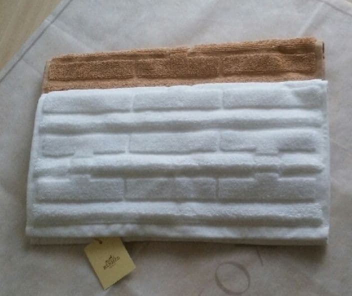 エルメス　カレタオル【新品未使用】　タグ付き　値下げ不可