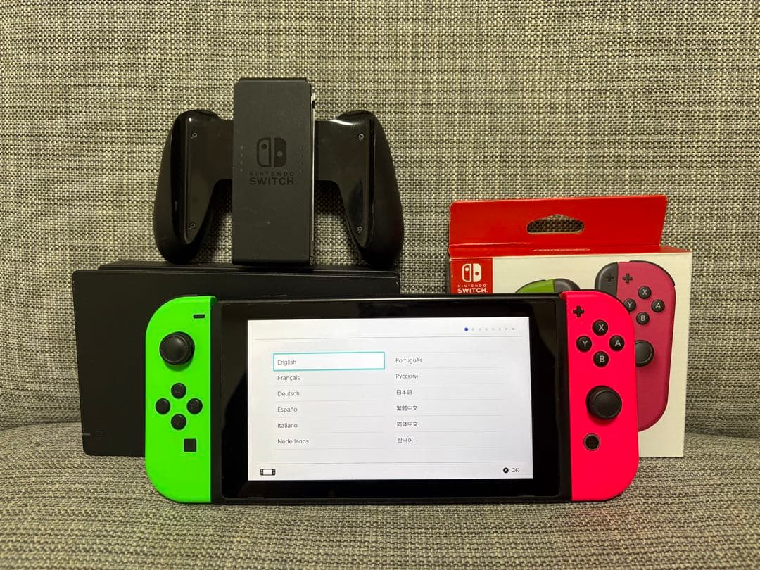 【美品】Nintendo Switch ネオングリーン/ネオンピンク 本体